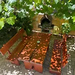 Topic & Krk Location דירה
