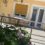 Topic & Krk Location קרק