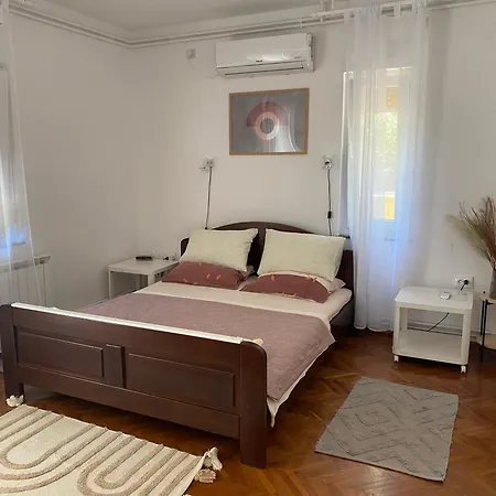 Appartement Topic & Krk Location Krk Town